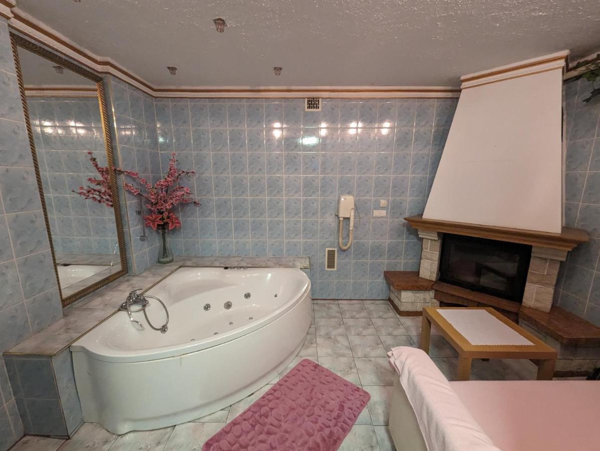 Motel Drabek 타르노프스키 고리 외부 사진
